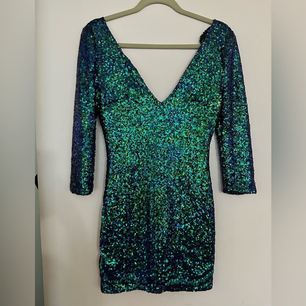 Multi green sequin mini dress with sleeves